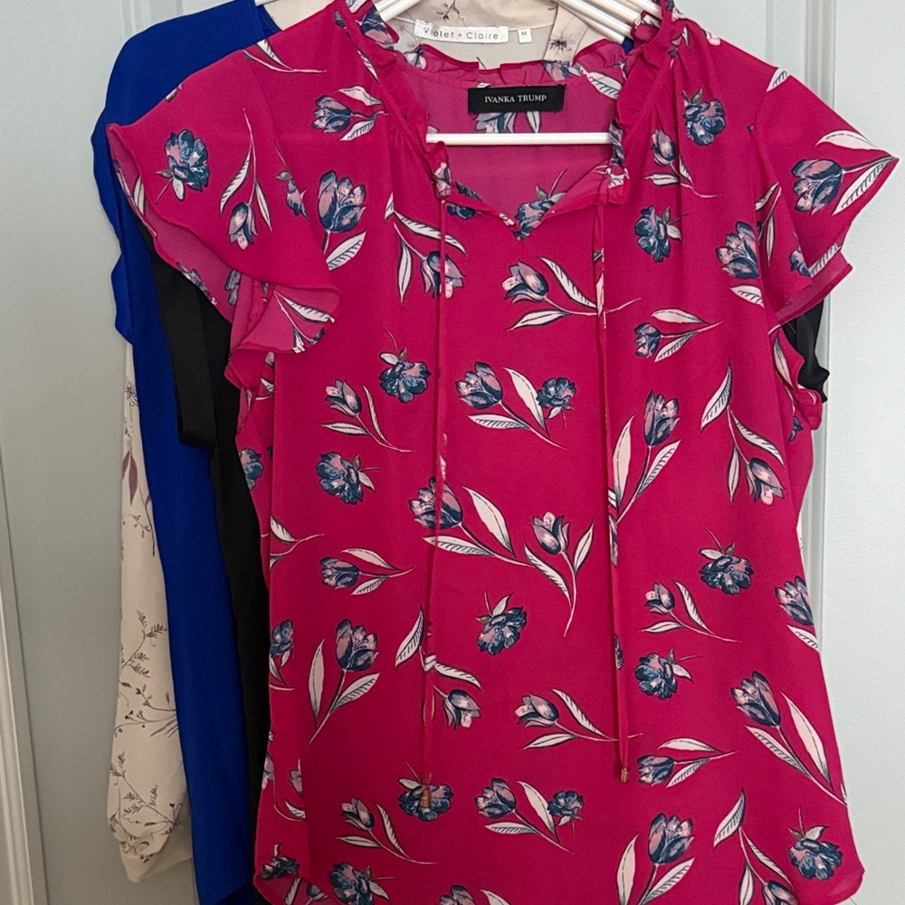 Small And Medium Floral And Solid Work Shirt Bund… - image 3